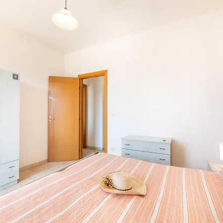 Apartment In Near Lido San Giovanni *