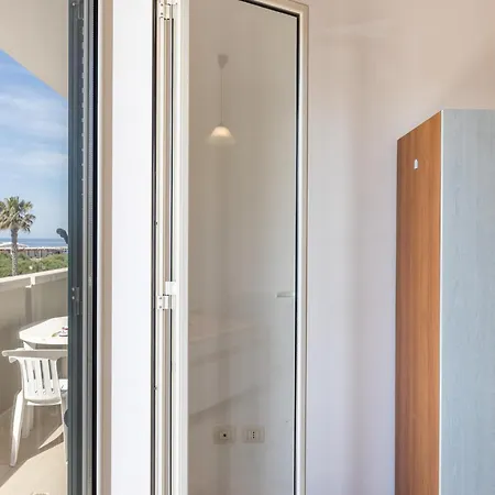 Apartment In Near Lido San Giovanni